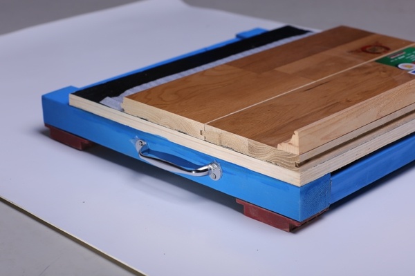 安達運動木地板施工